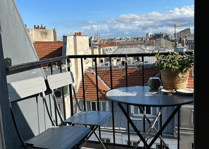 Entierement Renove Avec Balcon Place De La Bastille * Παρίσι